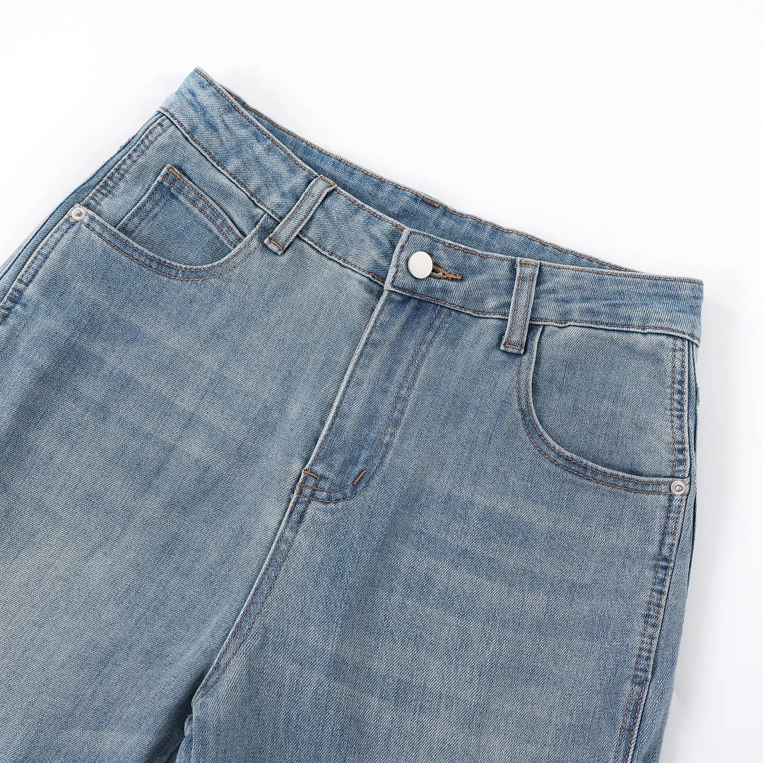 Light-wash straight-leg jeans · 76228-1 · Light blue · Base garment photograph