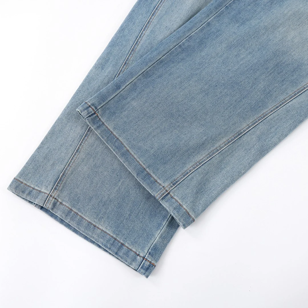 Light-wash straight-leg jeans · 76228-1 · Light blue · Base garment photograph