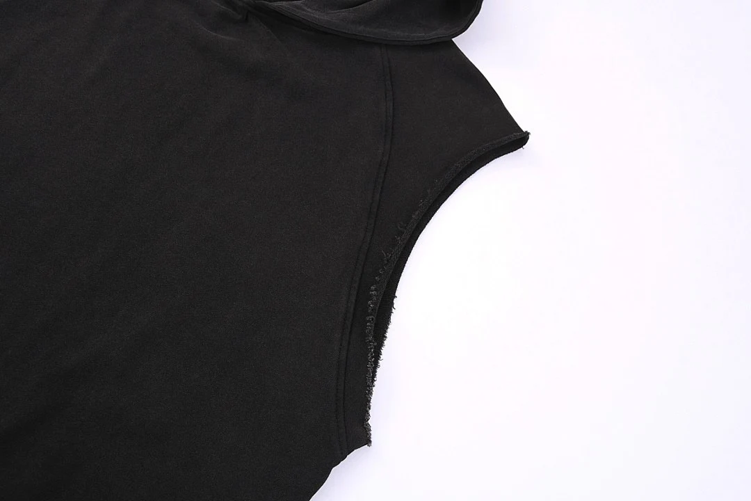 Snow-wash hooded vest · KFMT-12 · Snow black · Base garment photograph