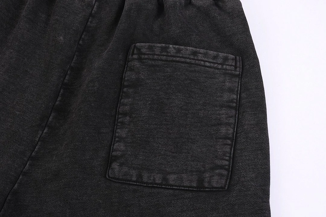 Snow-wash shorts · L-5599 · Snow black · Base garment photograph