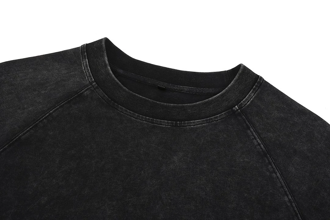 Snow-wash raw-edge raglan tee · MT-207 · Snow black · Base garment photograph