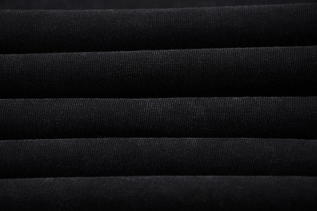 Washed relaxed V-neck tee · MT-210 · Black · Base garment photograph