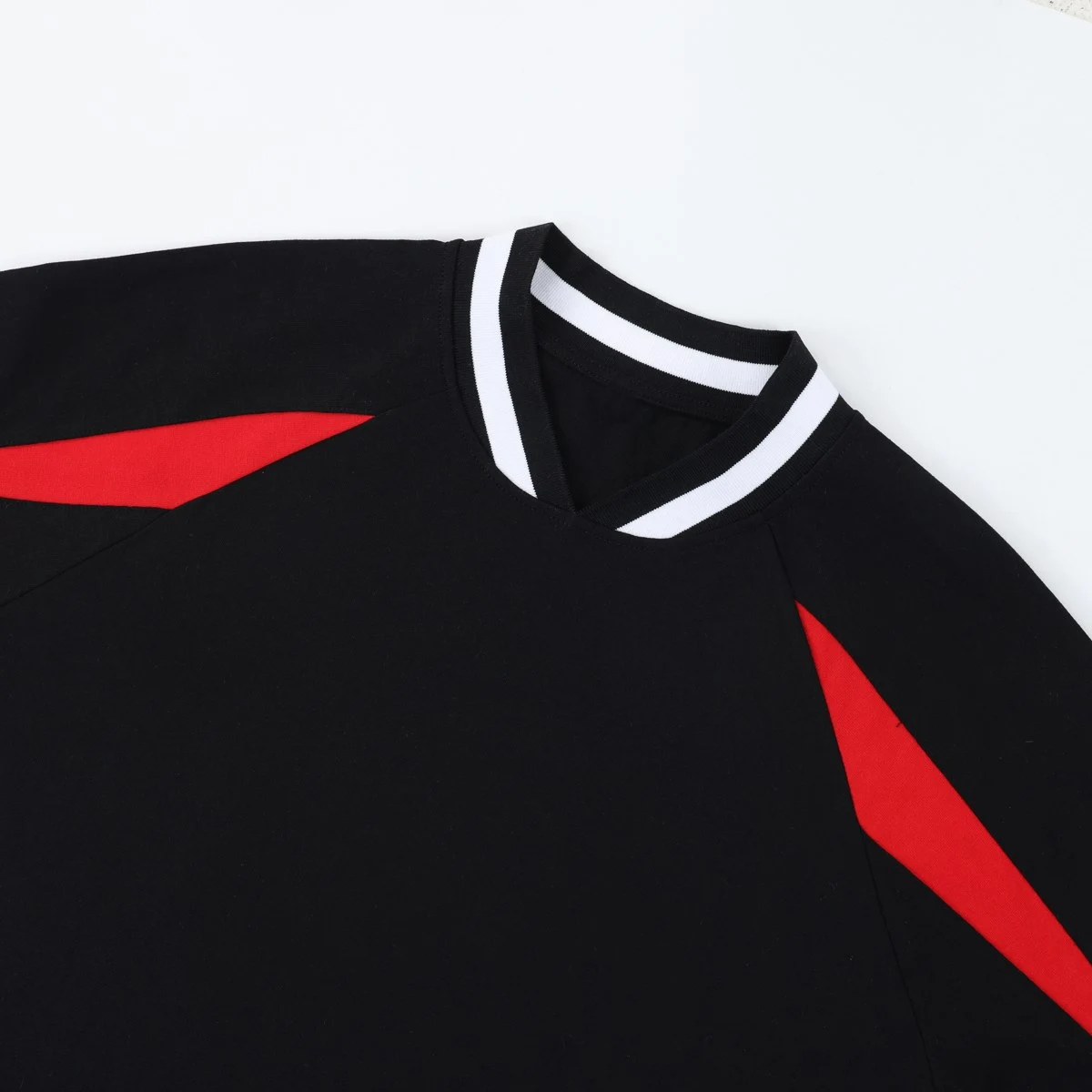 Contrast V-neck tee · MT-2628 · Black / red · Base garment photograph