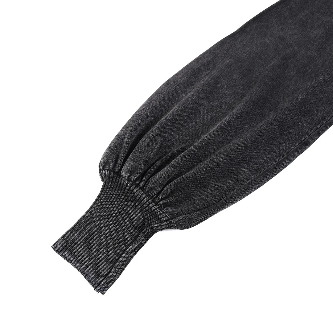 Cropped rib-edge knit pullover · MY-008 · Black · Base garment photograph