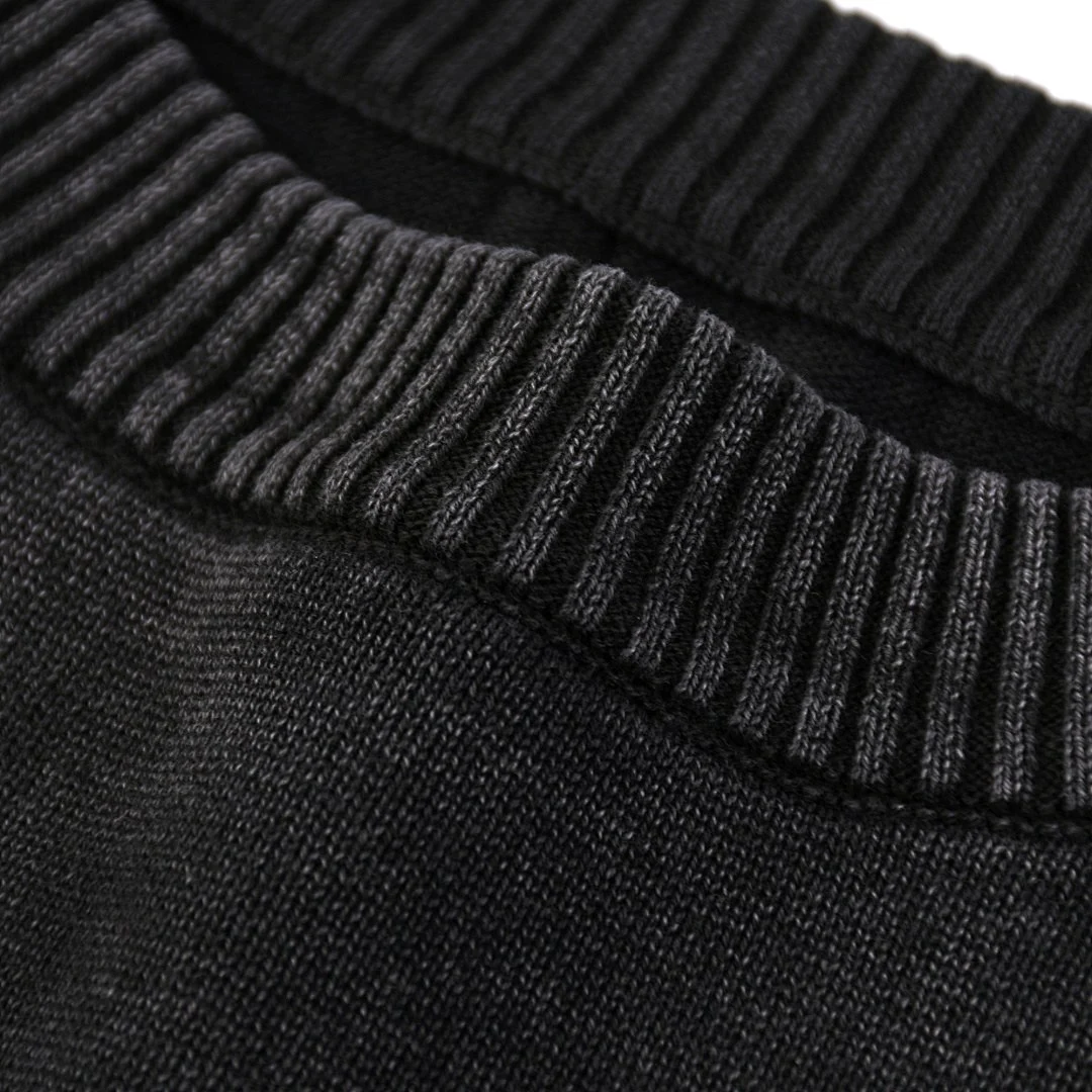 Washed crew-neck knit pullover · MY-009 · Black · Base garment photograph
