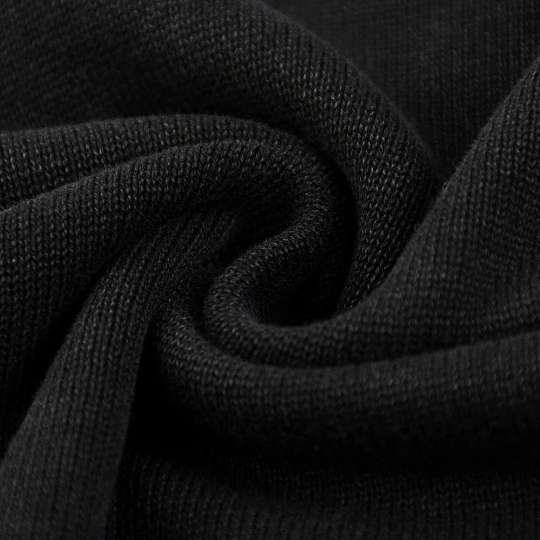 Washed crew-neck knit pullover · MY-009 · Black · Base garment photograph