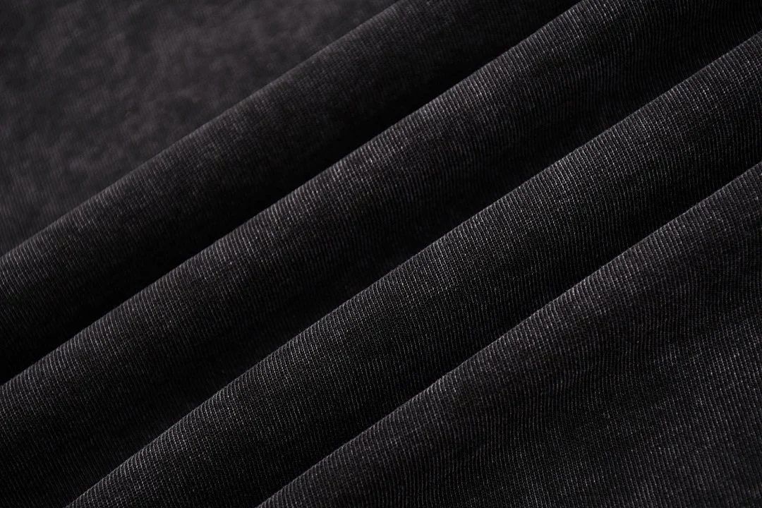 Snow-wash relaxed long-sleeve tee · WYL-01 · Black · Base garment photograph