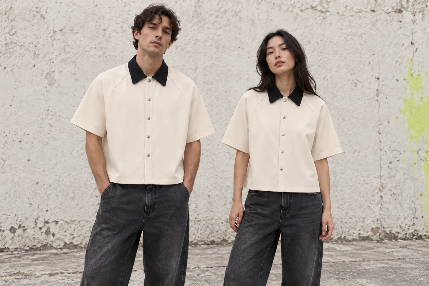 Contrast-collar short-sleeve shirt · Unisex styling