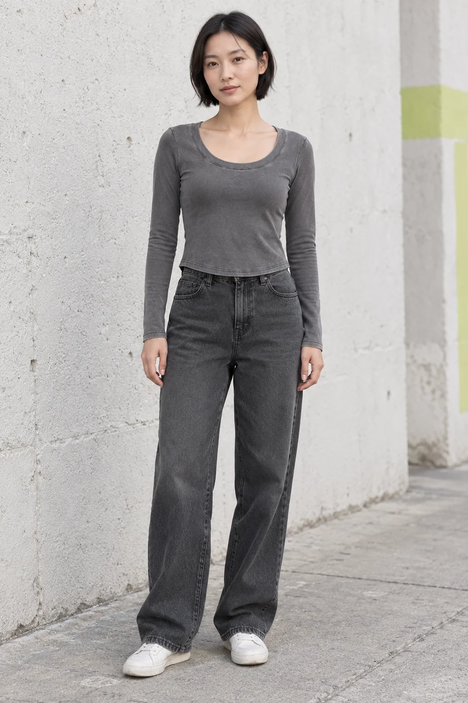 Washed cropped scoop-neck tee · Women's styling