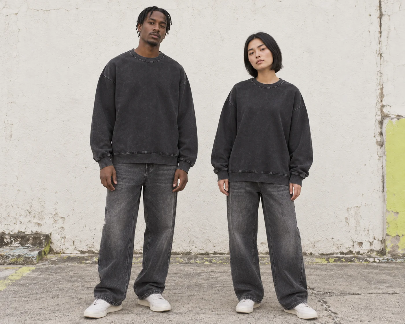 Snow-wash rib-edge sweatshirt · Unisex styling